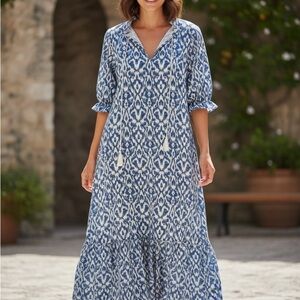 Elegant Blue Patterned Dress